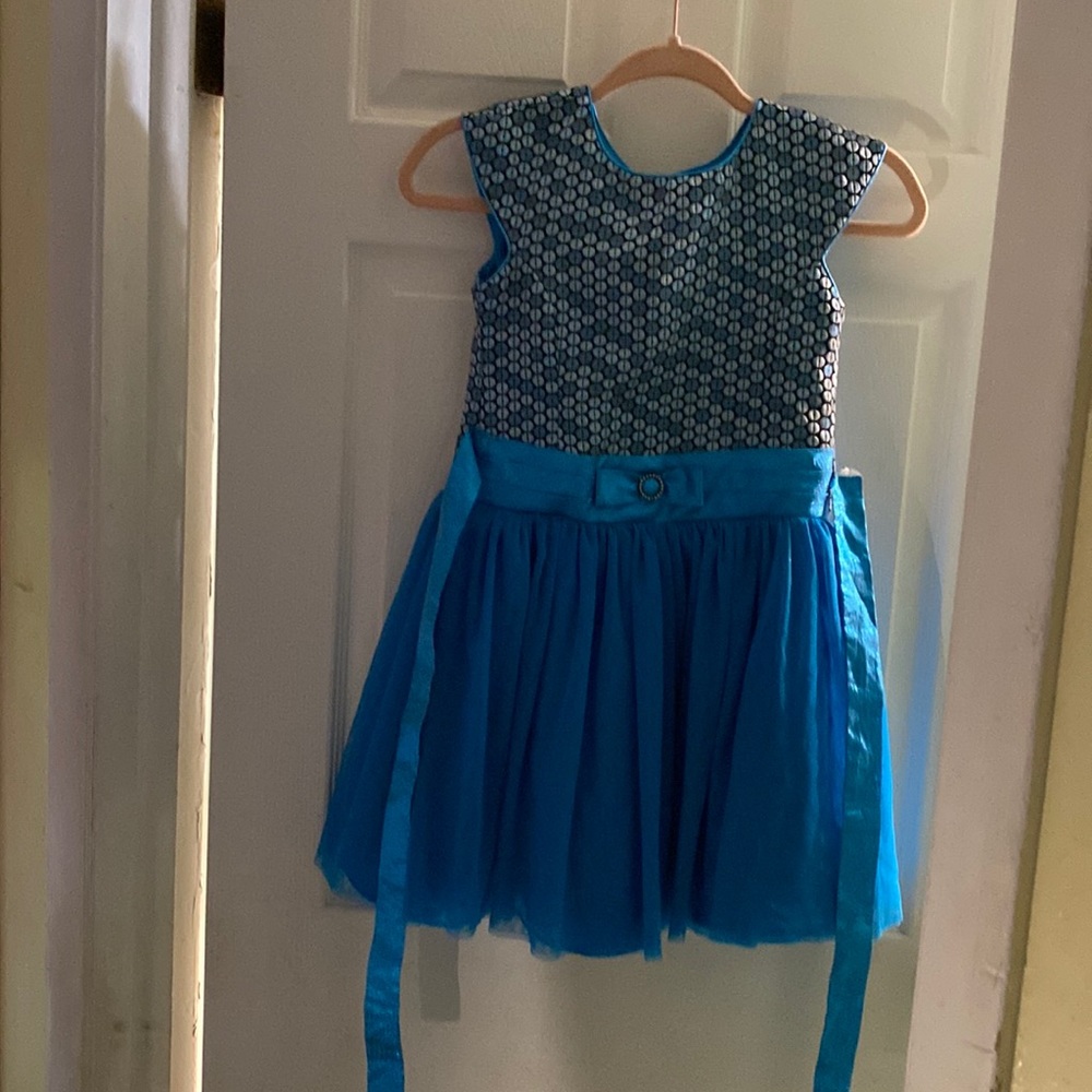 Girls dress Size 7
